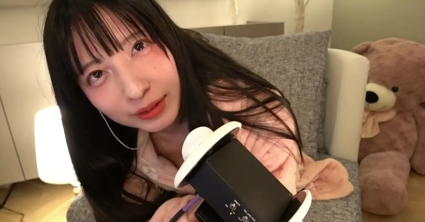 月乃2020.12.13【ASMR】用喜欢的内衣来舔耳朵