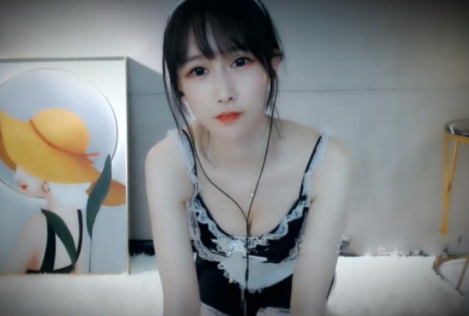 虎牙阿稀稀大魔王25、26期视频+补齐以往缺少期数